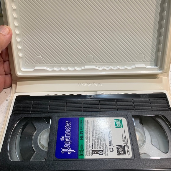 Donated - The Pagemaster VHS #8641 tape in clamshell. - Picture 6 of 7